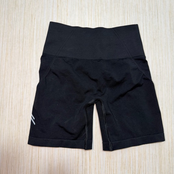 Oner Active Black Effortless Shorts Size XS - Picture 3 of 5